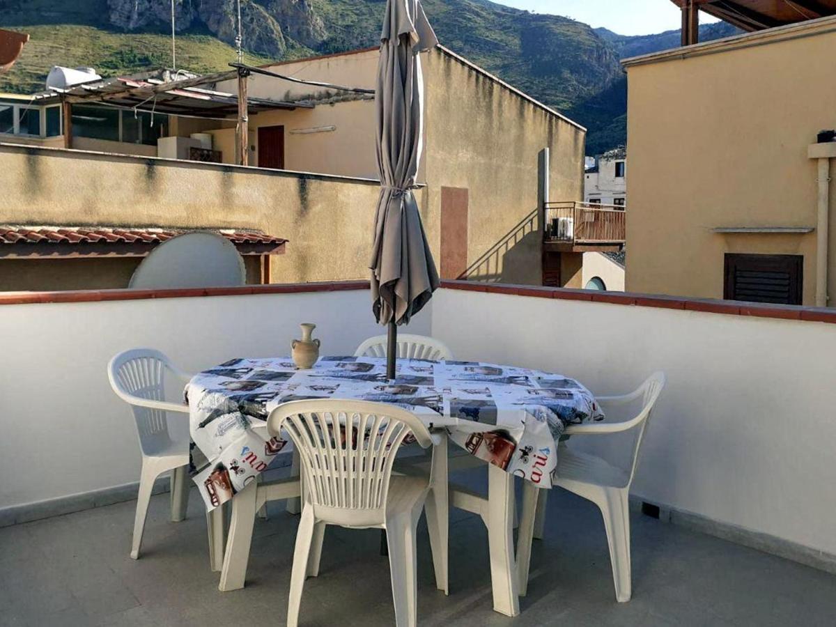 Don Vito'S Apartments 卡斯泰拉马莱 外观 照片
